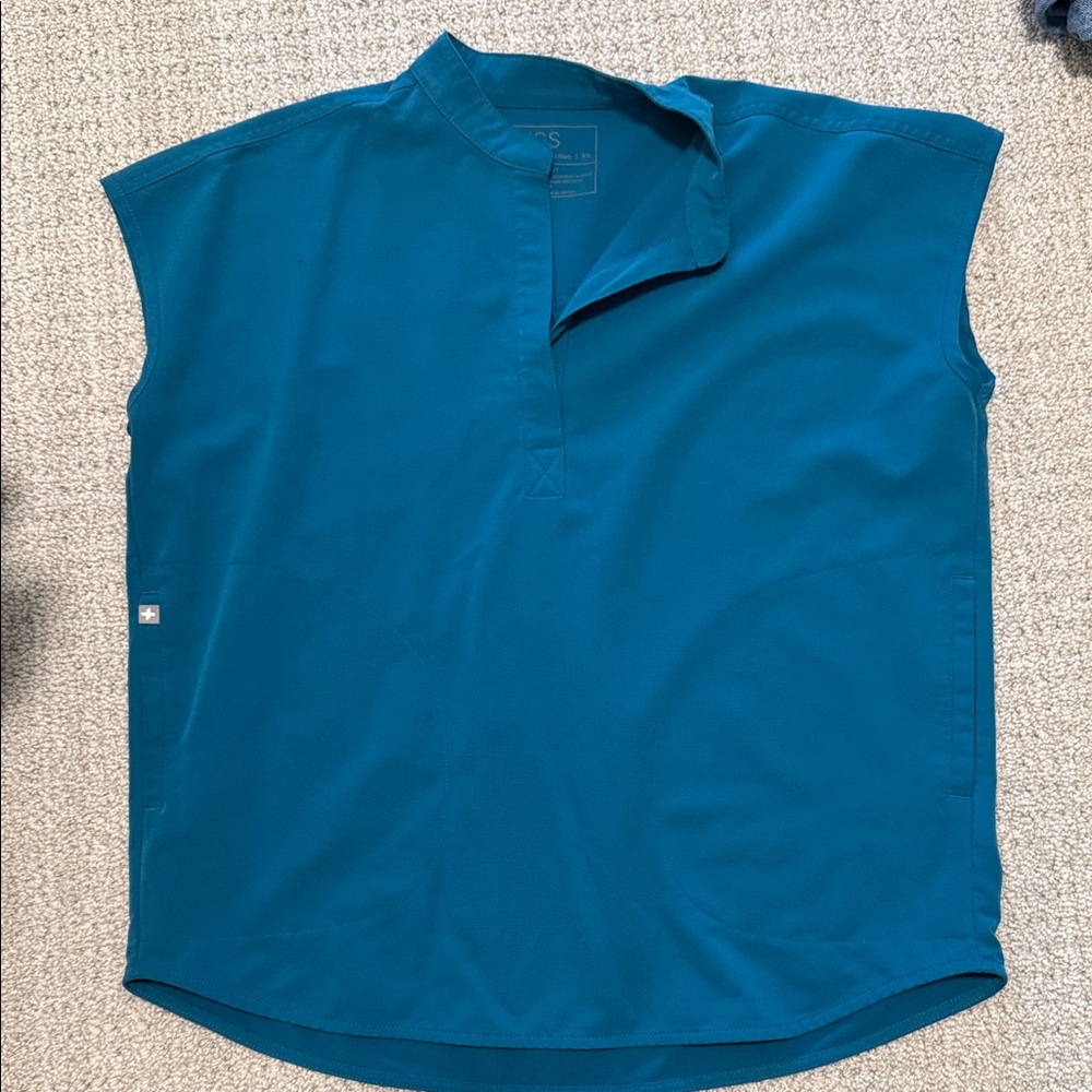 Figs Women's Teal Short Sleeve Top